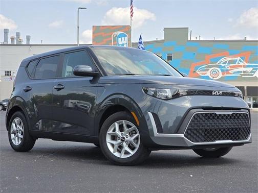 2024 Kia Soul LX