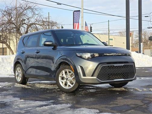 2023 Kia Soul S