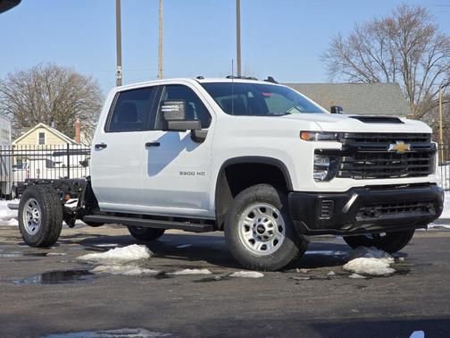 2026 Chevrolet Silverado 3500 WT
