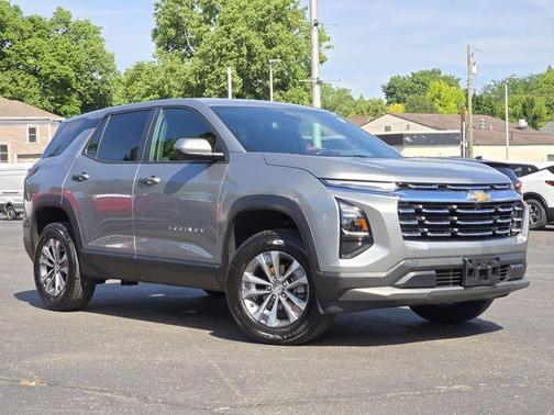 Sterling Gray Metallic 2025 Chevrolet Equinox LT