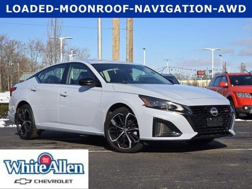 2023 Nissan Altima 2.5 SR