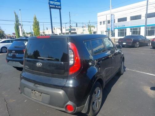 2016 Kia Soul Base