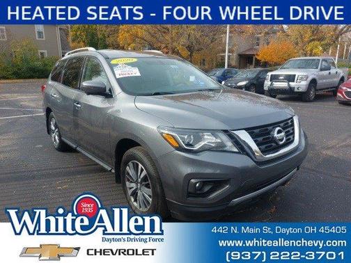 2020 Nissan Pathfinder SL