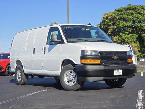 2025 Chevrolet Express 2500 Work Van