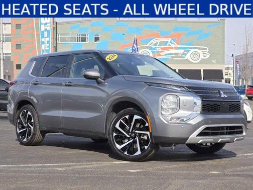 2024 Mitsubishi Outlander SE