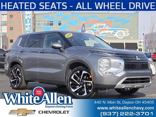 2024 Mitsubishi Outlander SE