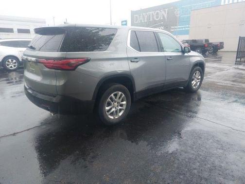 Sterling Gray Metallic 2023 Chevrolet Traverse LS