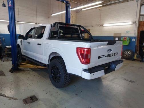 Oxford White 2023 Ford F-150 XLT