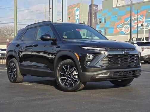 Mosaic Black Metallic 2026 Chevrolet Trailblazer ACTIV