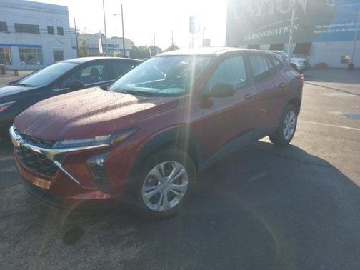 2025 Chevrolet Trax LS