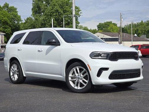 White Knuckle Clearcoat 2023 Dodge Durango GT