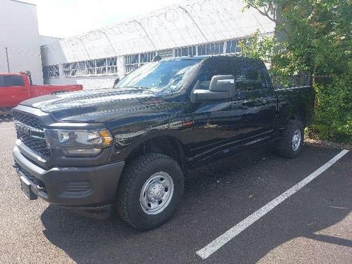 Diamond Black 2024 RAM 2500 Tradesman