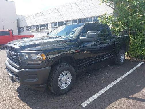 Diamond Black 2024 RAM 2500 Tradesman