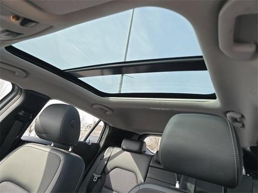 2019 INFINITI QX30 Luxe