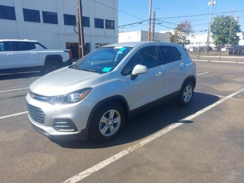 2022 Chevrolet Trax LS