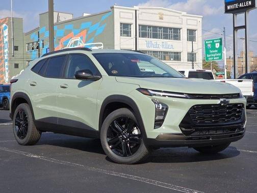 Green 2026 Chevrolet Trax ACTIV