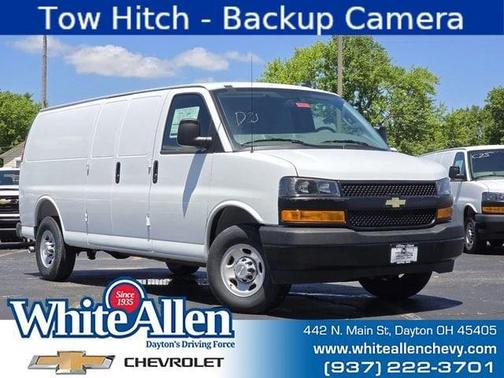 Summit White 2026 Chevrolet Express 3500 Work Van