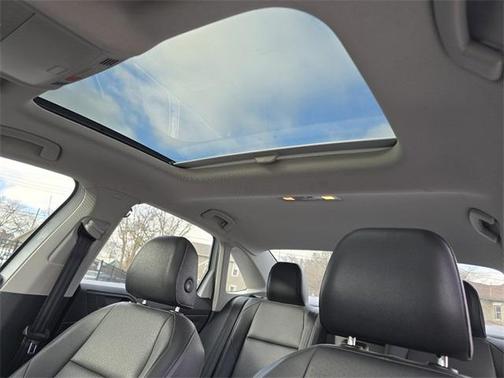 2019 Volkswagen Jetta 1.4T SEL