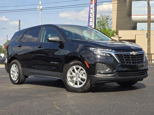 Mosaic Black Metallic 2023 Chevrolet Equinox LS