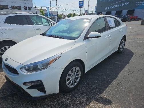Clear White 2021 Kia Forte FE