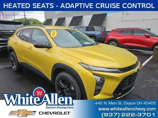 Nitro Yellow 2025 Chevrolet Trax ACTIV