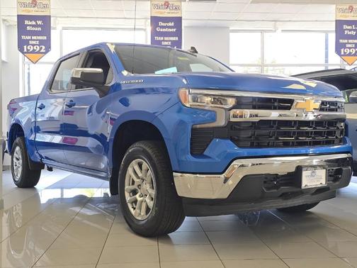 2025 Chevrolet Silverado 1500 LT