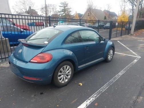 2018 Volkswagen Beetle 2.0T S