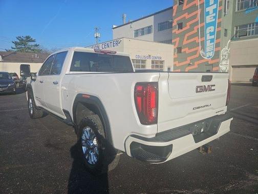2022 GMC Sierra 2500 Denali