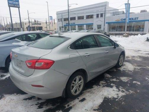 2017 Chevrolet Cruze LT