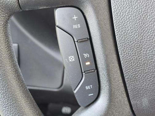 Summit White 2026 Chevrolet Express 2500 Work Van