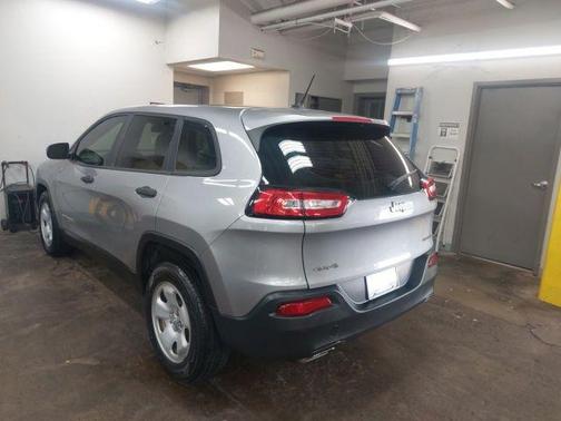 Billet Silver Metallic Clearcoat 2016 Jeep Cherokee Sport