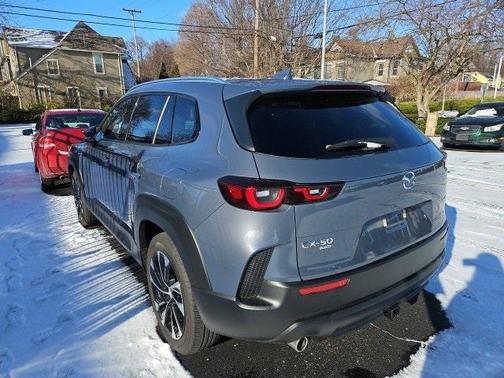 2025 Mazda CX-50 PLUS PACKAGE