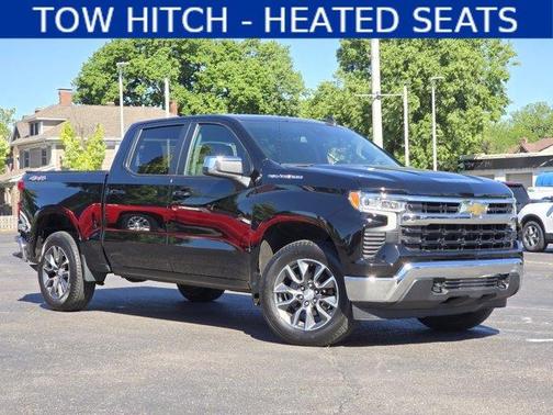 Black 2022 Chevrolet Silverado 1500 LT