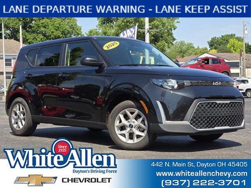 Fusion Orange 2025 Kia Soul LX