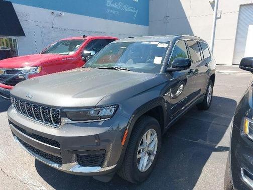 Metallic 2023 Jeep Grand Cherokee L Laredo