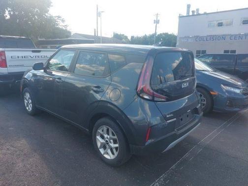 Gravity Gray 2024 Kia Soul S