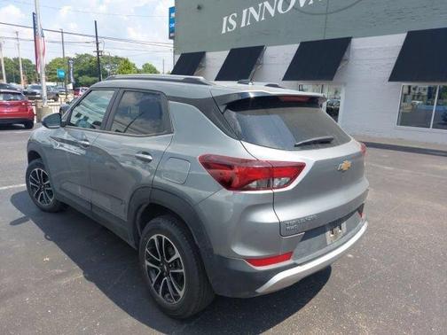 Sterling Gray Metallic 2025 Chevrolet Trailblazer LT