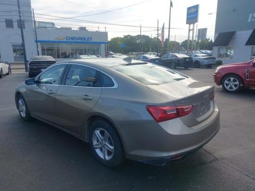 2024 Chevrolet Malibu LT