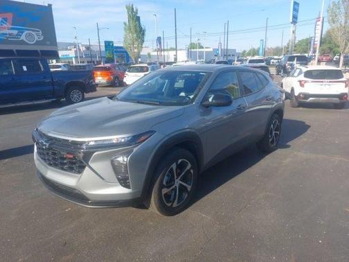 Sterling Gray Metallic 2024 Chevrolet Trax 1RS