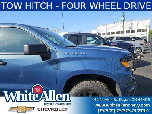 Lakeshore Blue Metallic 2024 Chevrolet Silverado 1500 Custom