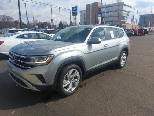 2023 Volkswagen Atlas 3.6L SE w/Technology