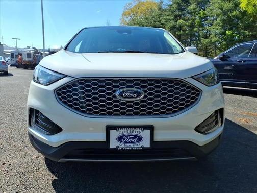 STAR WHITE 2023 Ford Edge SEL