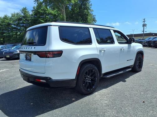 2025 Jeep Wagoneer Series II