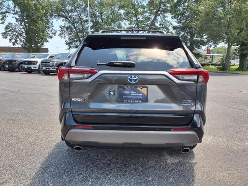 2020 Toyota RAV4 Hybrid XSE