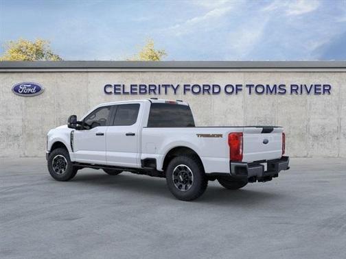 2025 Ford F-350 XLT
