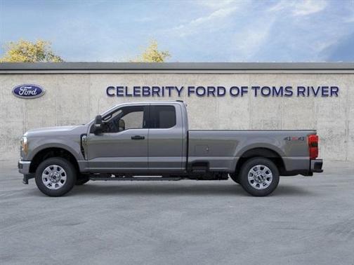 2025 Ford F-250 XLT