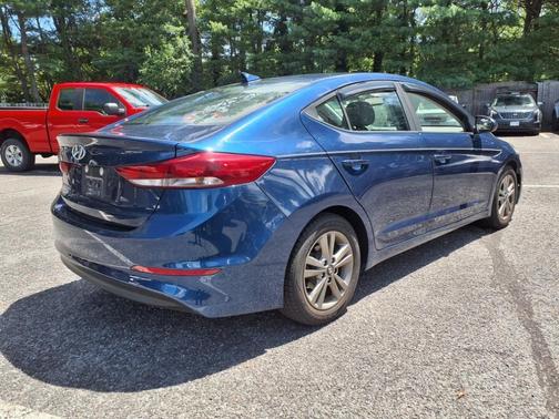 2018 Hyundai ELANTRA Value Edition