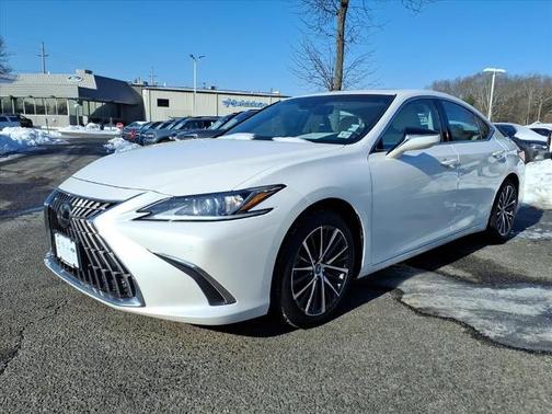 2022 Lexus ES 350 BASE