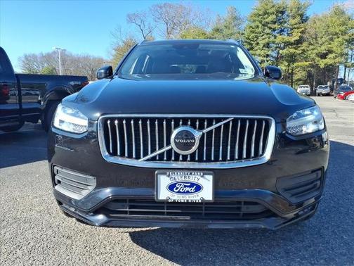 2022 Volvo XC90 T5 MOMENTUM 7 PASSENGER