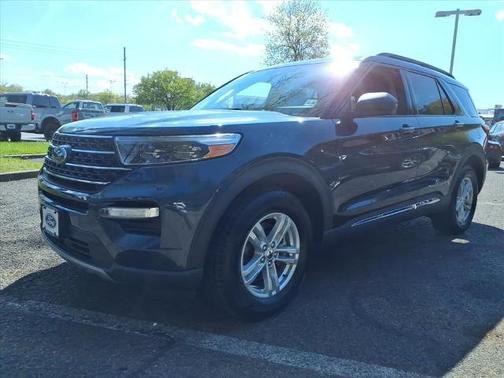STONE BLUE METALLIC 2022 Ford Explorer XLT